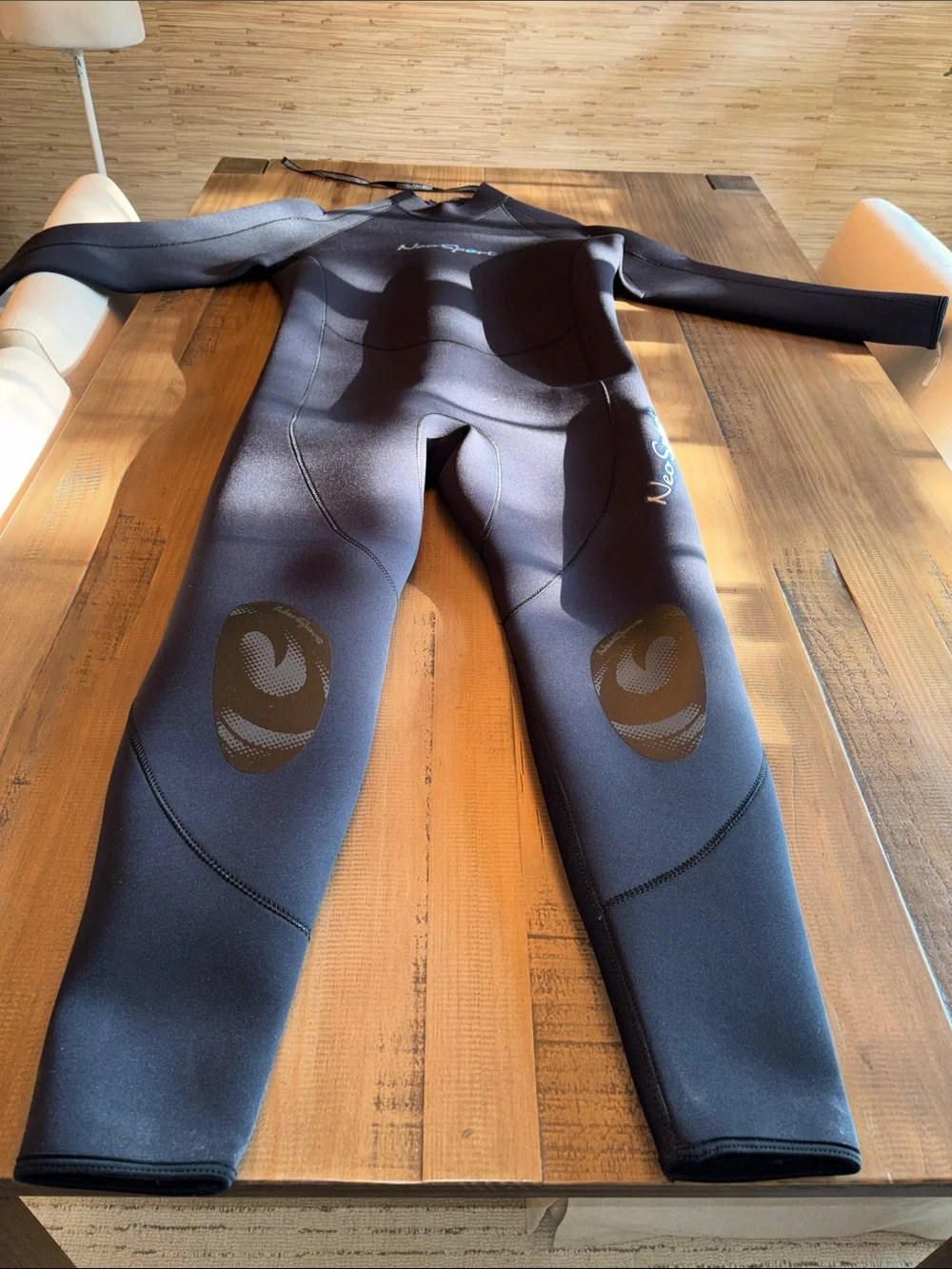 Men’s Black Neoprene One-Piece full Wetsuit XXL EUC!
